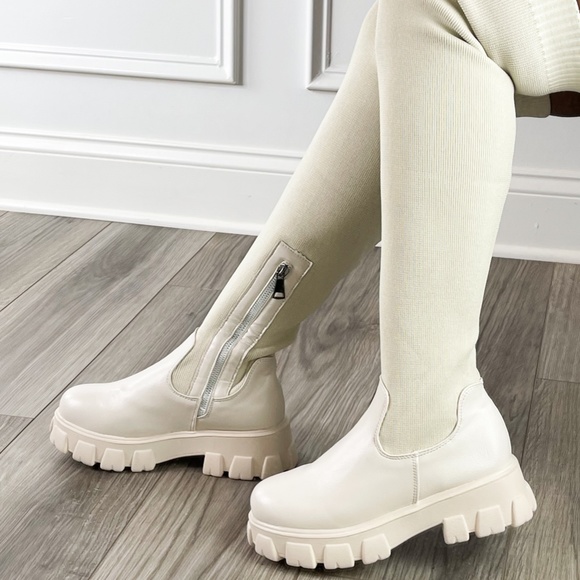 Cream knit over the knee Moto style chunky sole platform boot - Picture 2 of 2